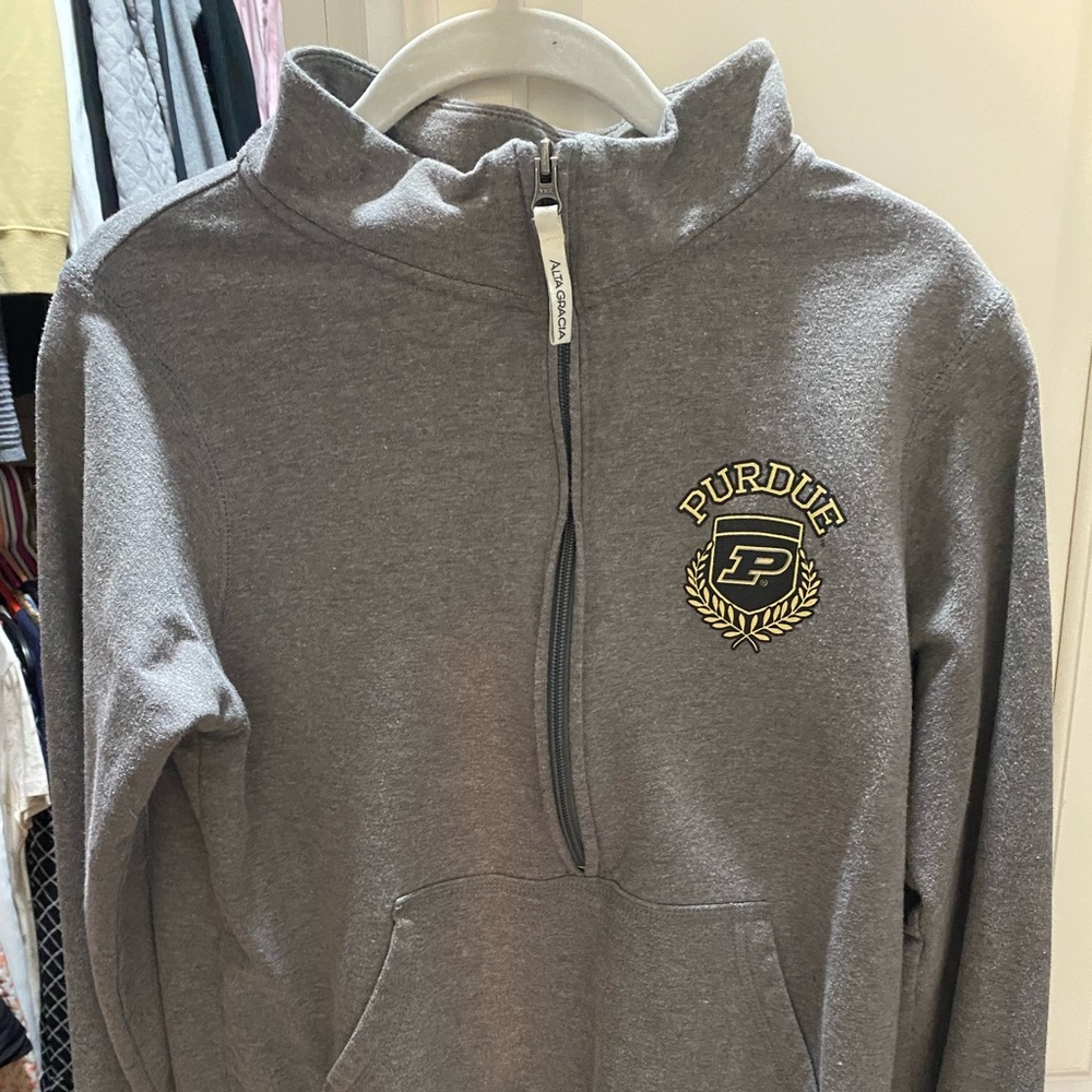 Purdue collared sweatshirt size medium